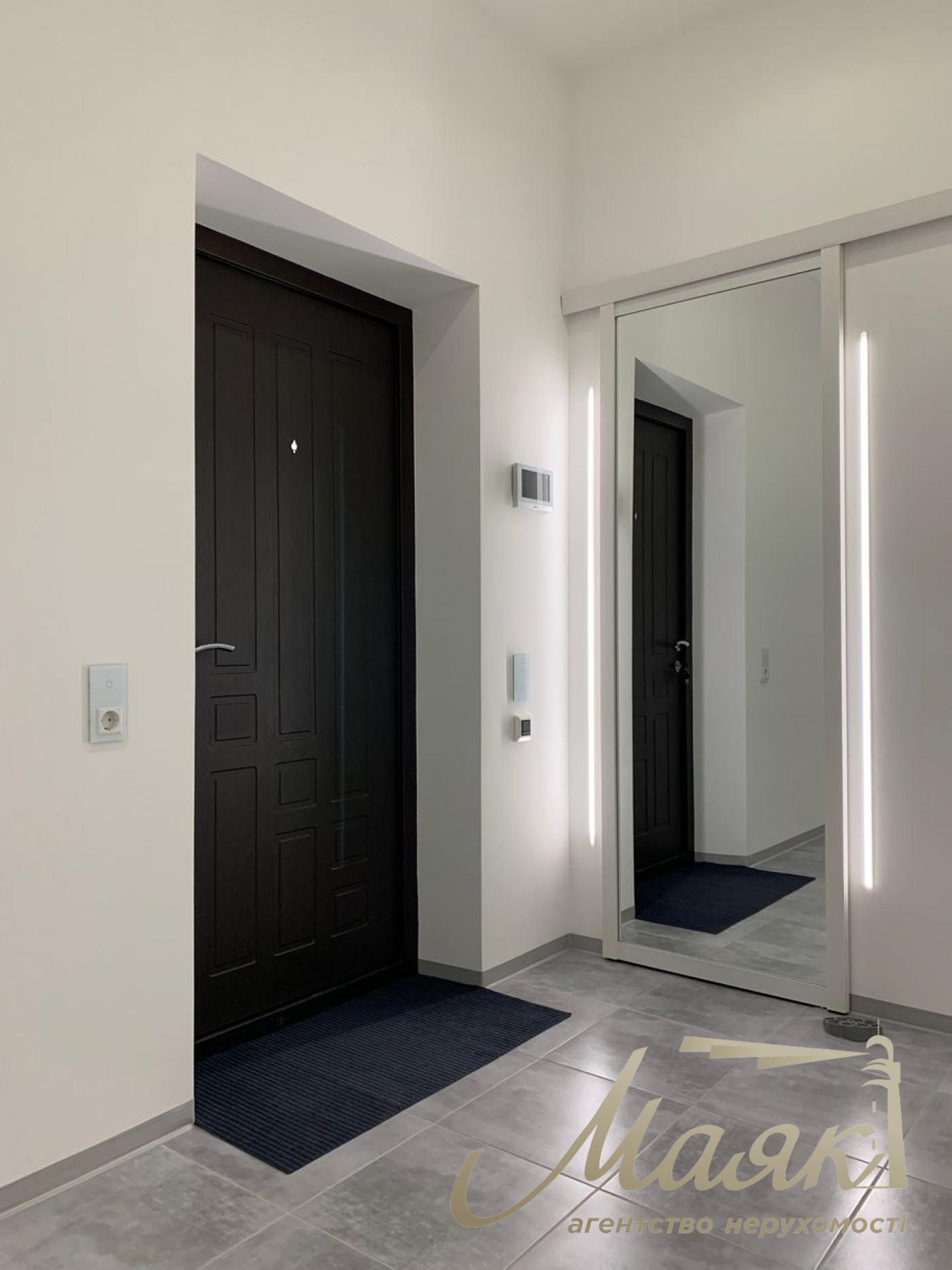 Rent of 1 room apartment in residential complex Podol Grad, Degtyarnaya st. 7, Podol
