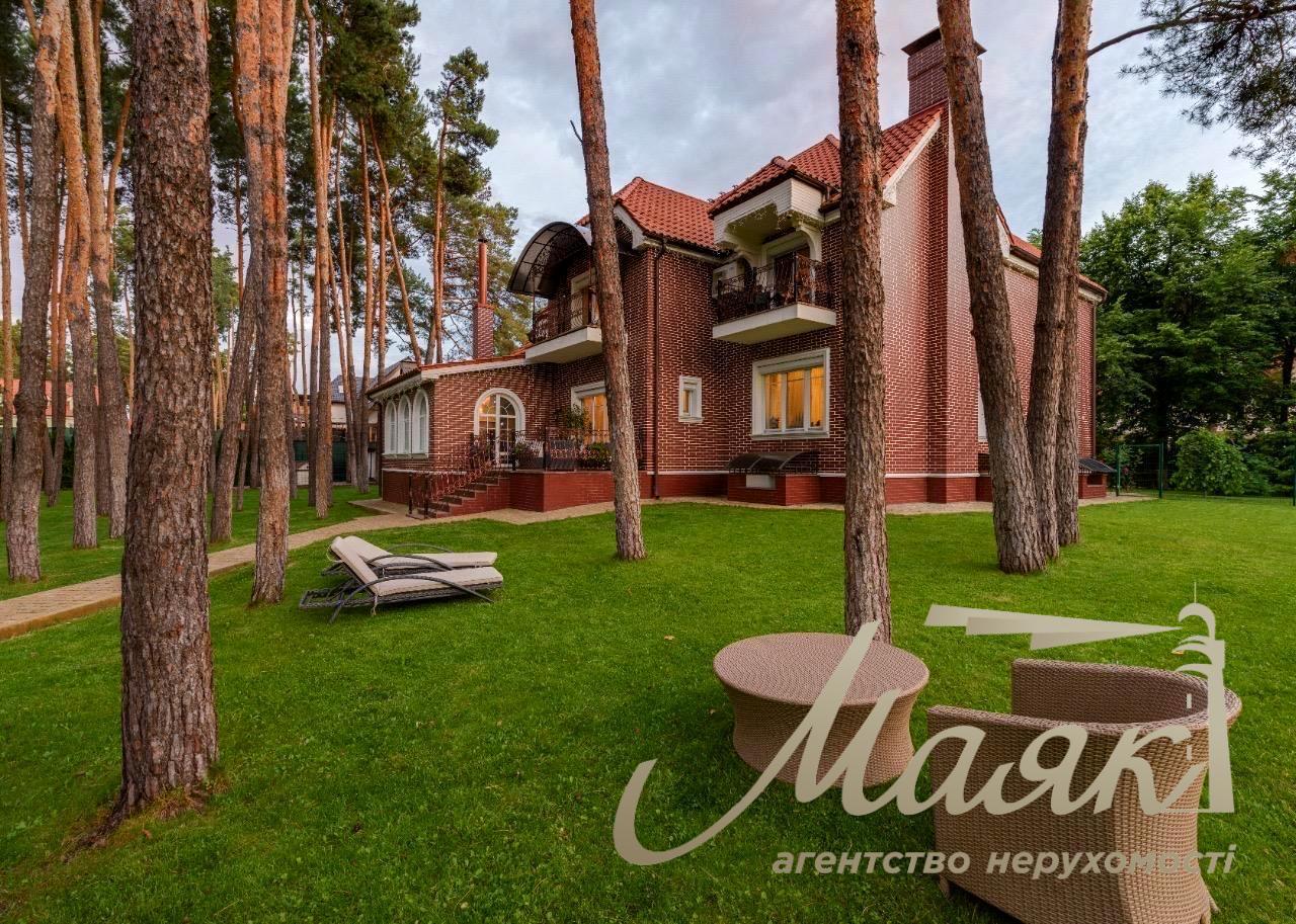 Оренда будинку в Конча-Заспі, КМ "Французьке містечко" 650 м² ділянка 30 соток вул. Лісова