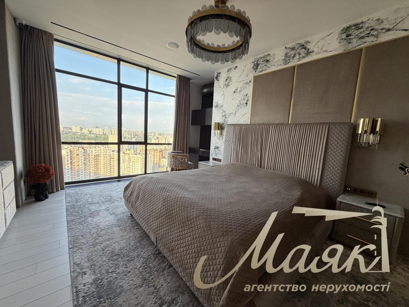 Продаж пентхауса з терасою в ЖК Park Avenue VIP. просп. Голосіївський, Деміївка, Київ
