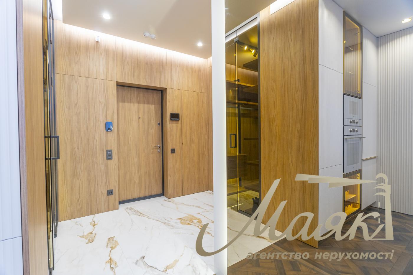 Продажа 2к квартиры 50м2, ЖК Французский квартал 2, ул. Джона Маккейна, Печерський район.