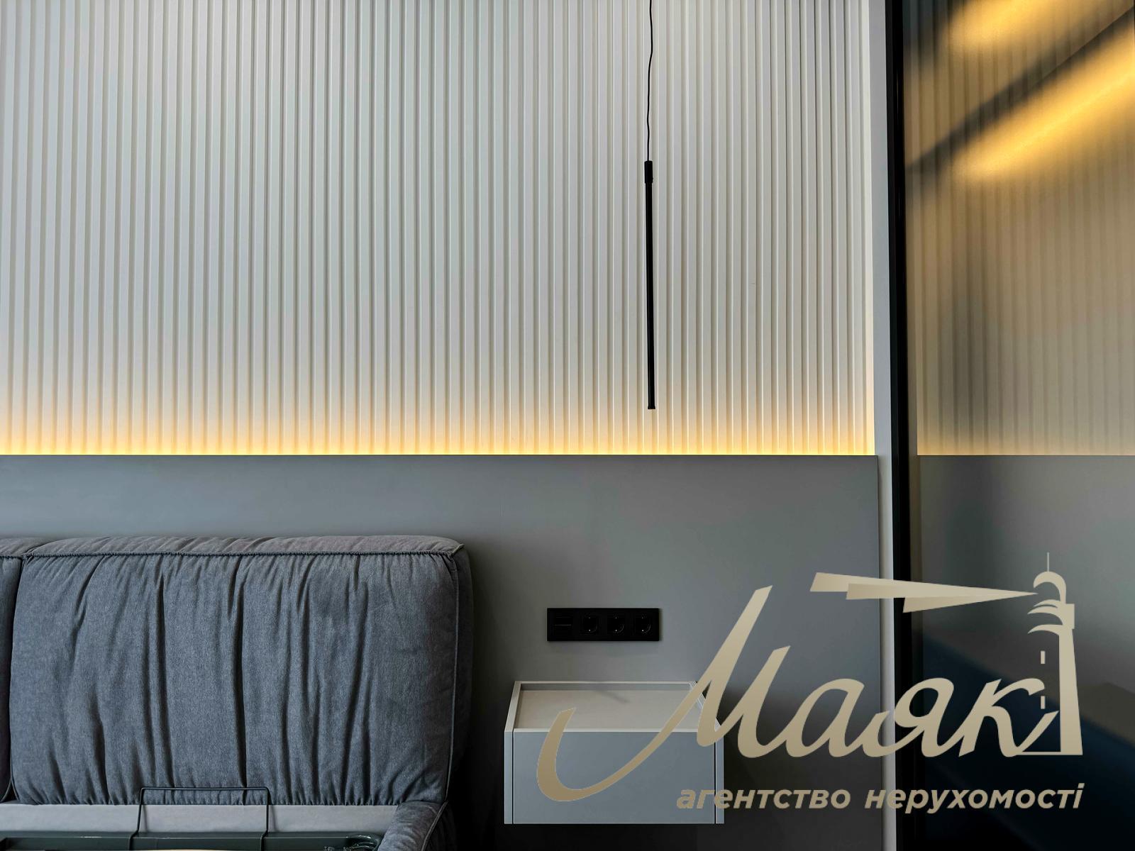 Оренда 1-кімнатної квартири 55м2 в ЖК "Новопечерські Липки", вул. Драгомирова, 15Б, Печерський район