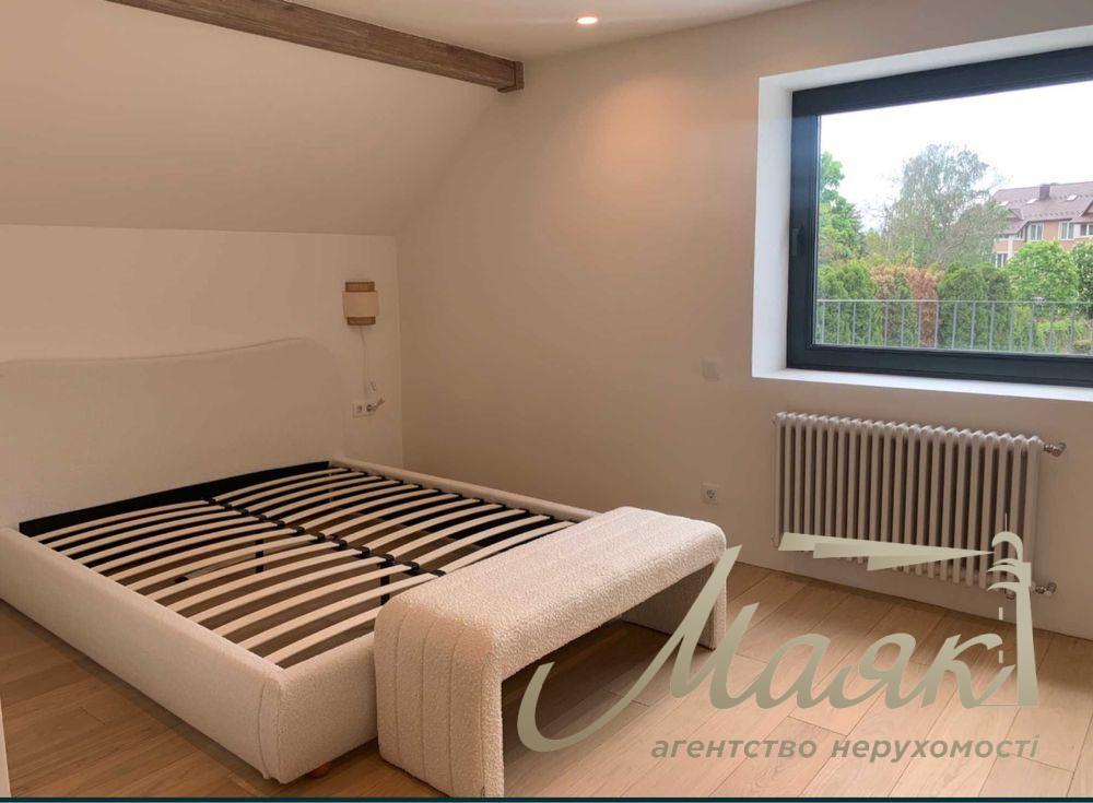 Оренда будинку 330м2 с.Козин з басейном у котеджному містечку "Золоті Ворота", Обухівський напрямок