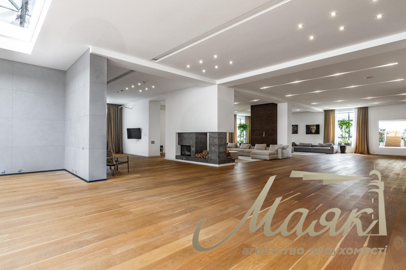 Оренда будівлі 3500м2 у с. с. Красне Перше, поруч із м. Обухів