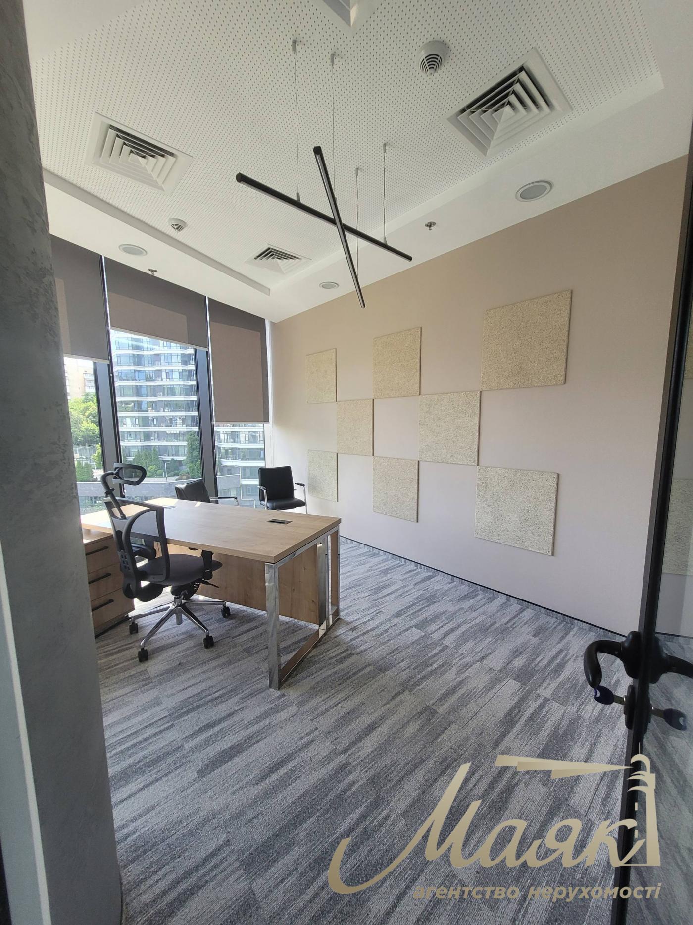 Аренда офиса 206м2 БЦ IQ ул. Болсуновская 13-15 , Печерский район