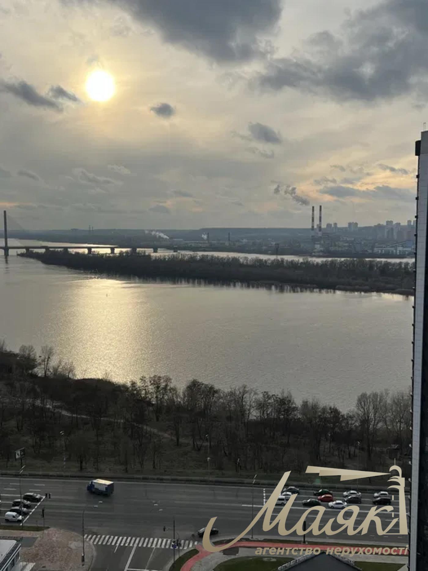 Продажа 3-комнатной квартиры ЖК Great, ул. Причальна