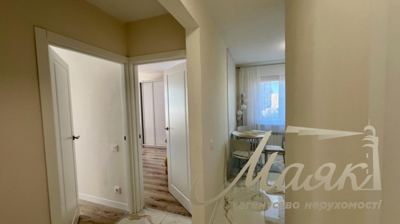 Оренда 2 кімнатної квартири на вул.Арсенальній 20, Печерськ