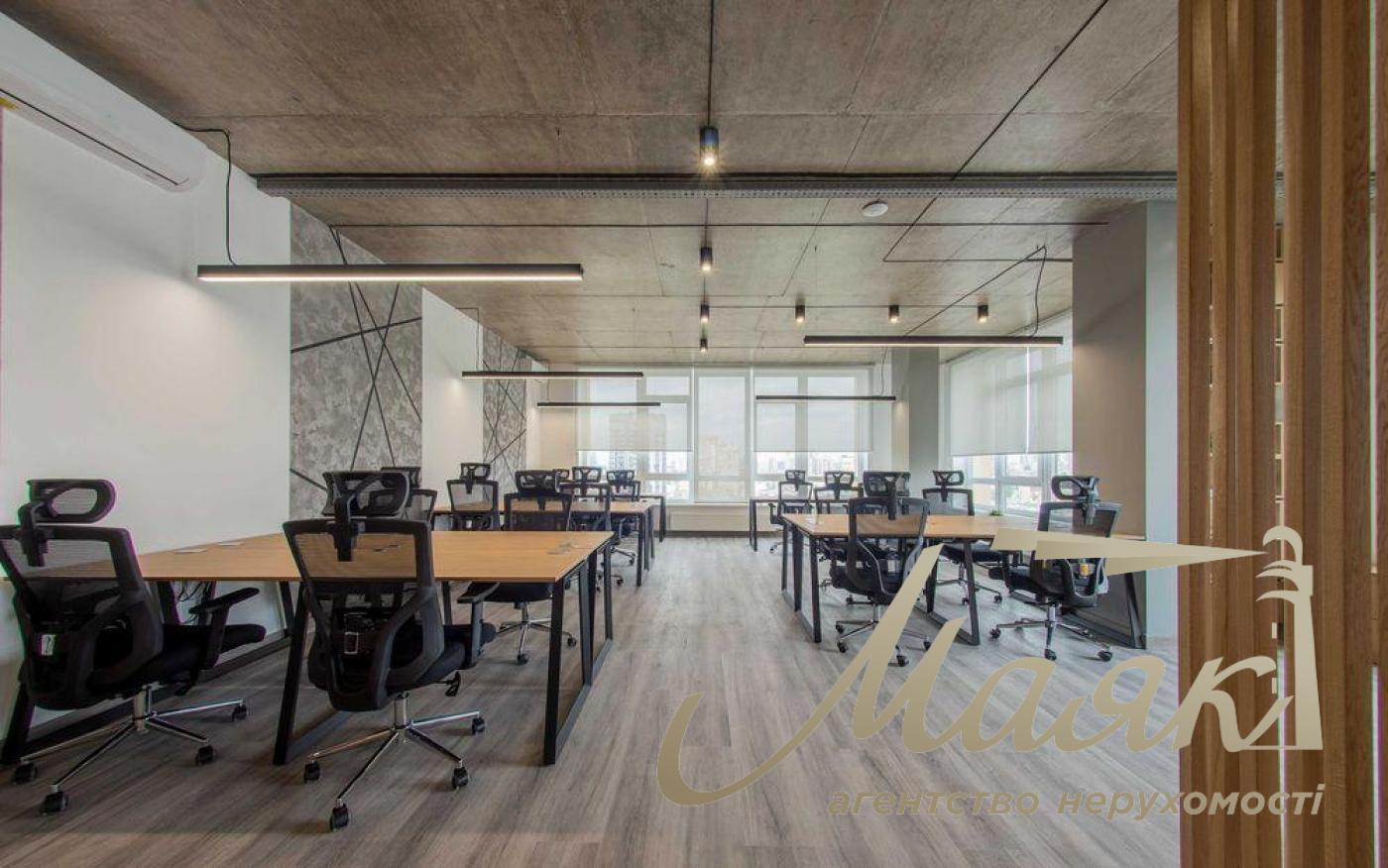 Office for rent 90m2 in LCD Kadorr on Zhilyanskaya street 68, Olimpiyskaya street.