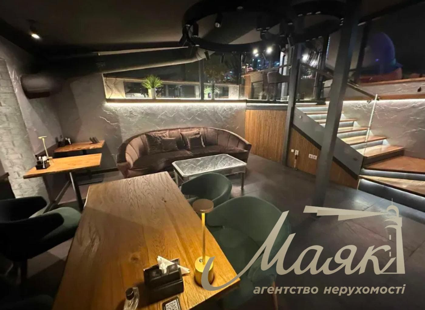 Оренда фасадного приміщення під ресторан вул. Володимирська, Центр