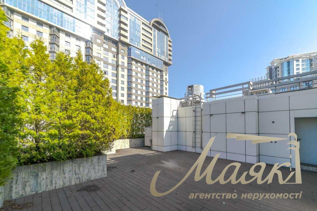 For sale 9-room penthouse with terrace in LCD "Novopecherskie Lipki", Pechersky district, Kiev, 660 m²