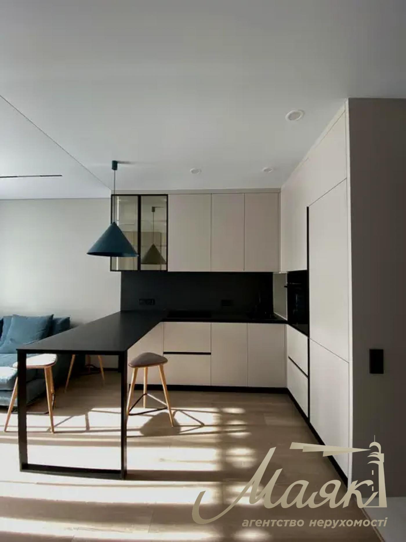 Аренда 2к квартиры 51 м², ЖК Новопечерська Вежа, ул. Михаила Бойчука,