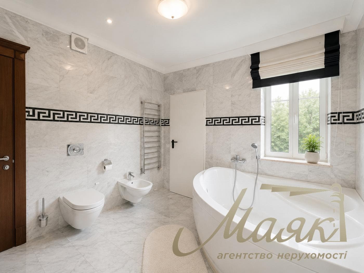 5-bedroom house for rent in Plyuty, Obukhov district