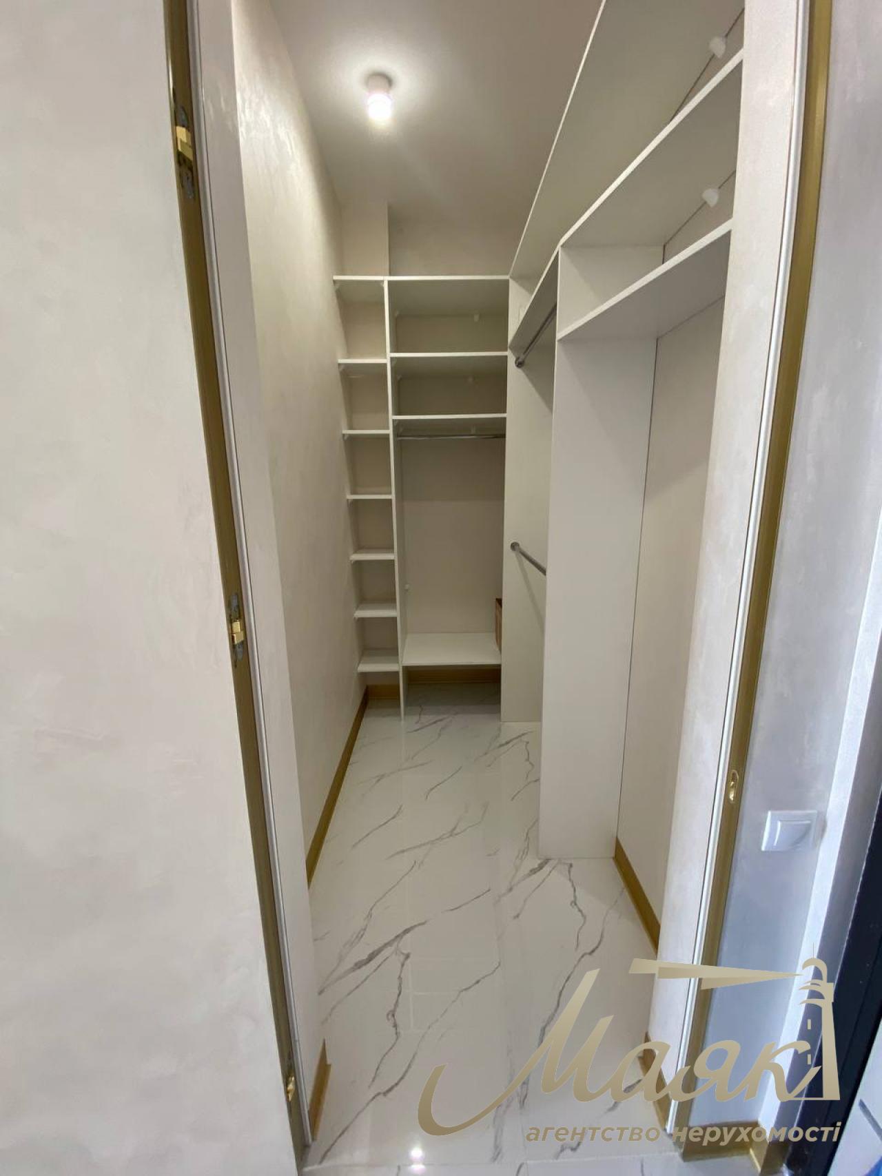 Продаж 3к квартири 97м2 з дизайнерським ремонтом у ЖК River Stone Рівер Стоун