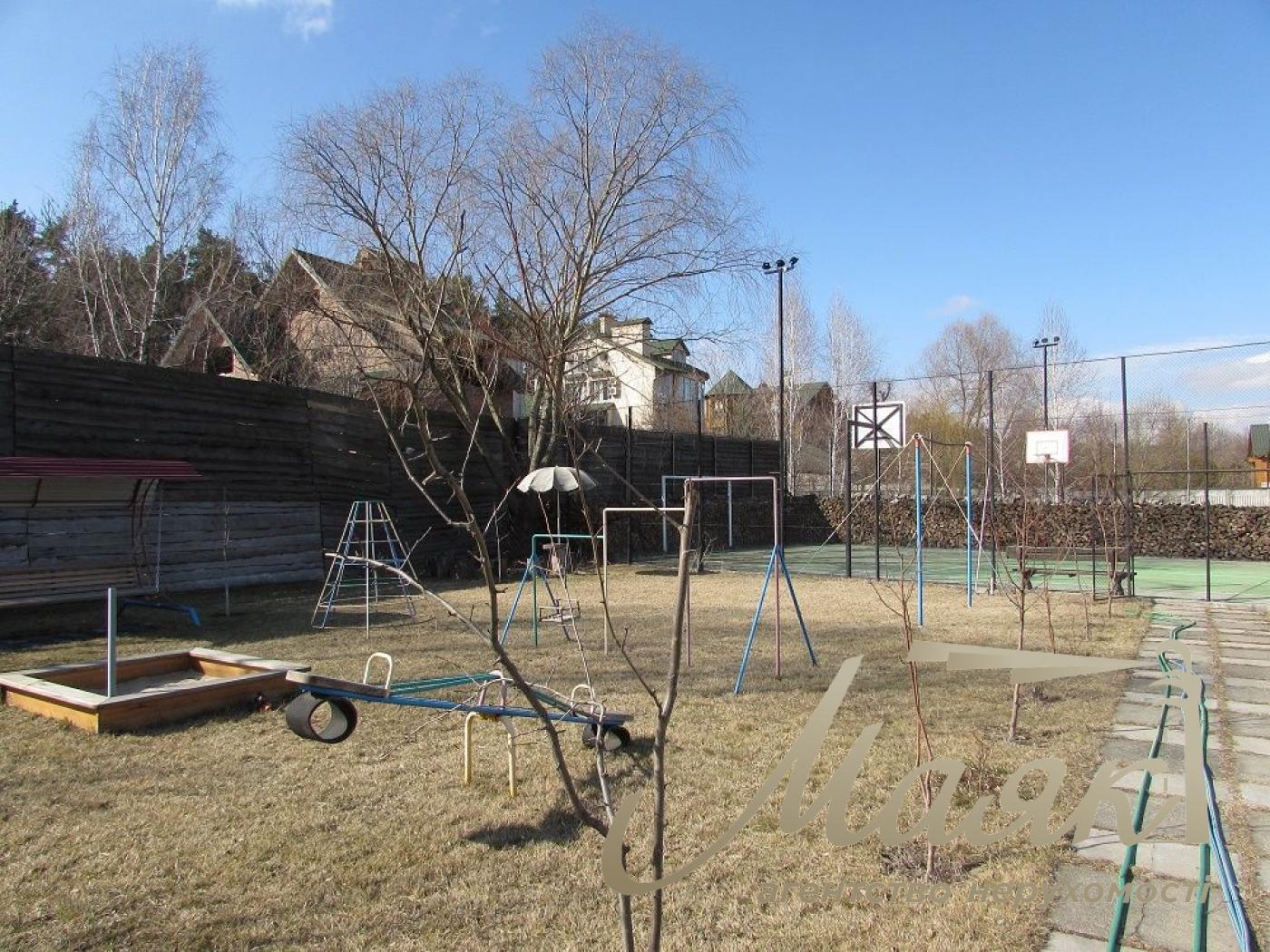 Оренда будинку 300м2 біля води СМТ Козин, Обухівський напрямок, Київська область