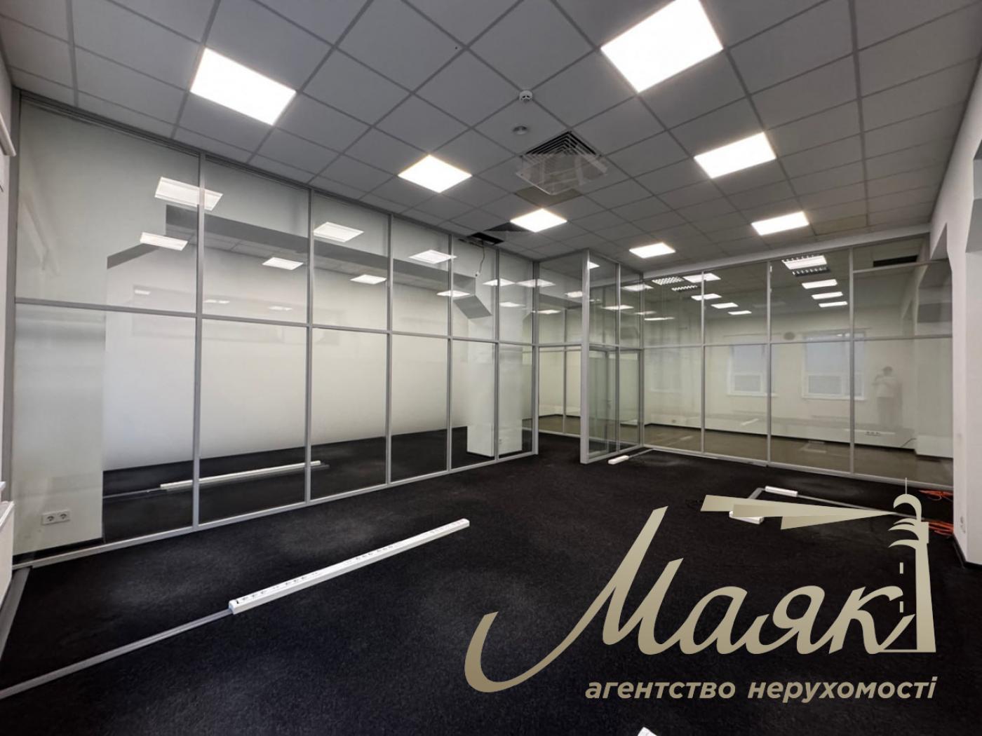 Оренда офісу 3 500м2БЦ Victoria Park, пер. Охтирський 7