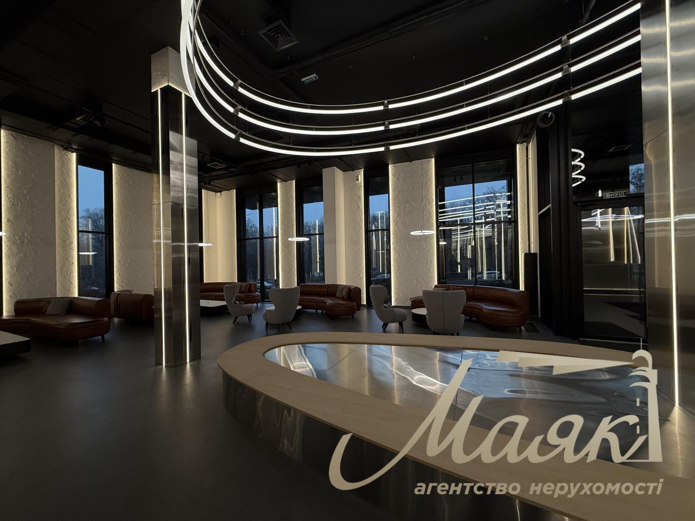 Office for rent 800 m2, BC Gloria Park, Goloseevo