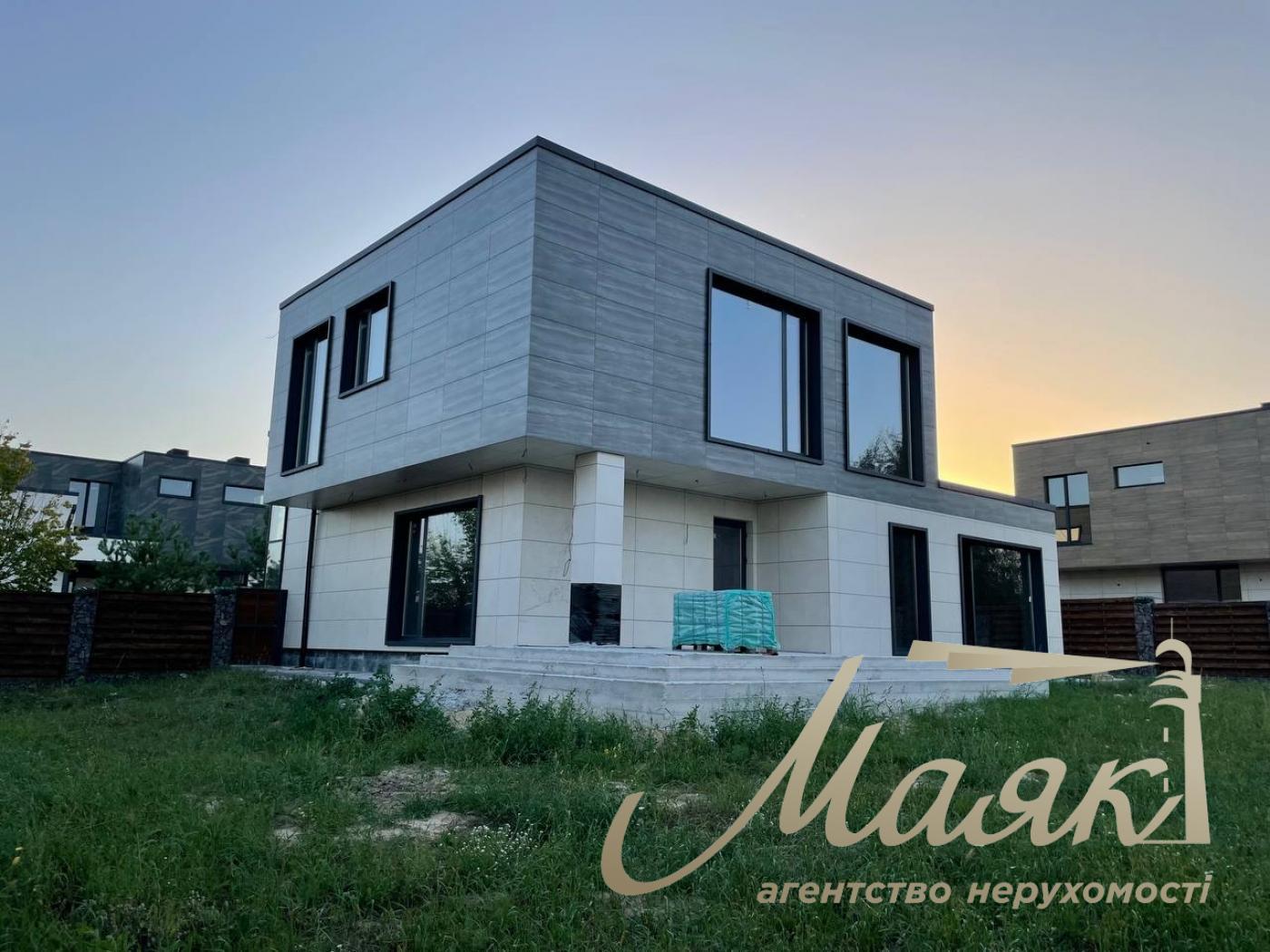 Продажа коттеджа 263 м2 в КГ Crystal Forest, Ходосовка