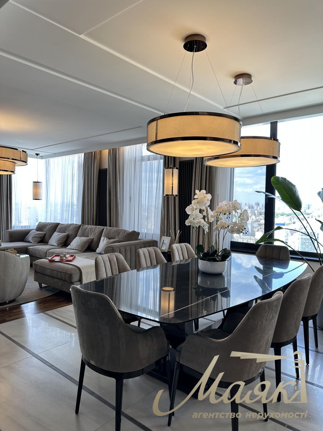 Продажа квартиры в ЖК TETRIS HALL, ул. Федорова, Печерск, Киев