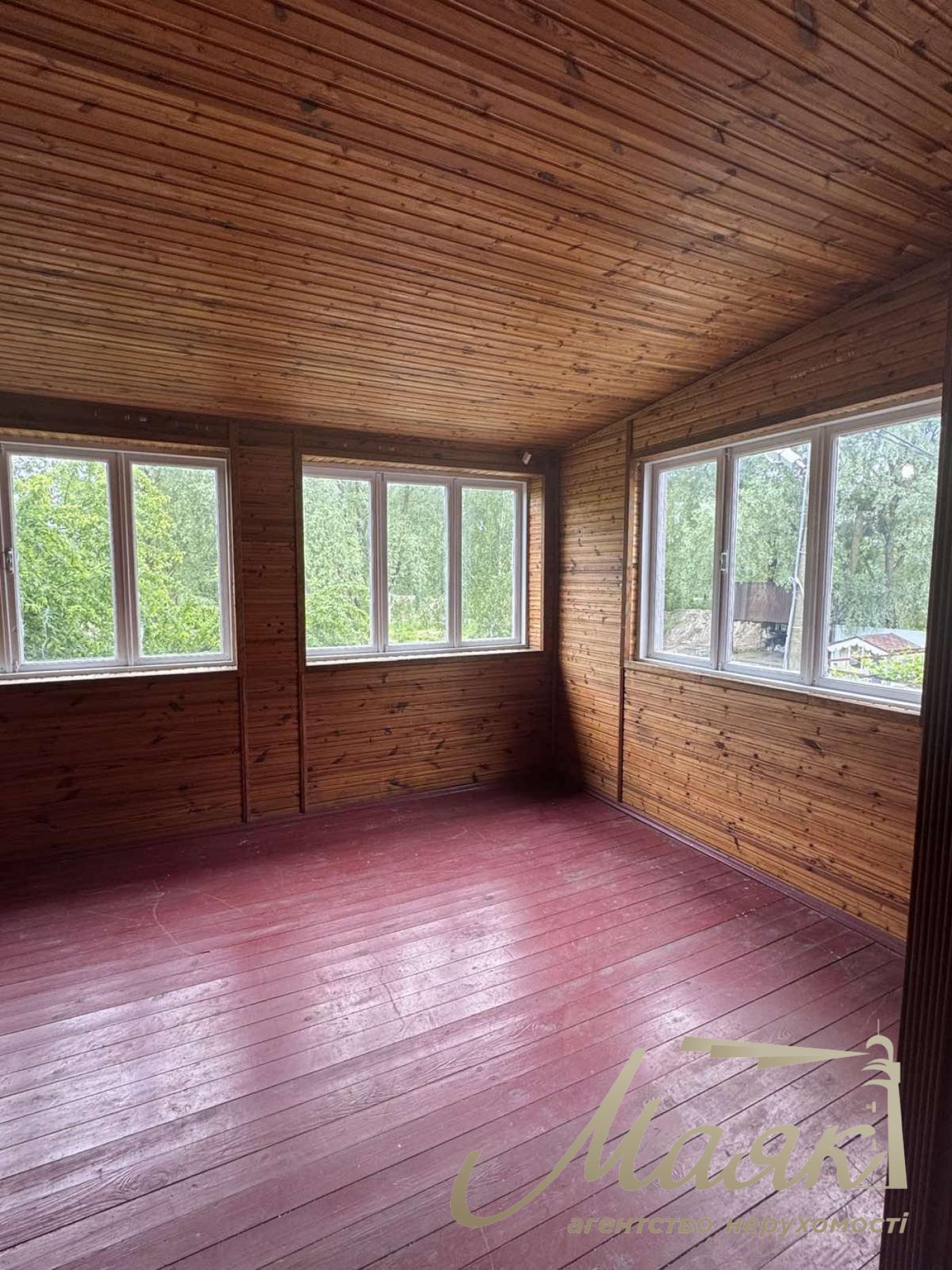 Продаж 2х-поверхового будинку з виходом до води 120м2 9 сотко землі Голосіївський район, Чапаєвка/Віта Литовська з виходом до води