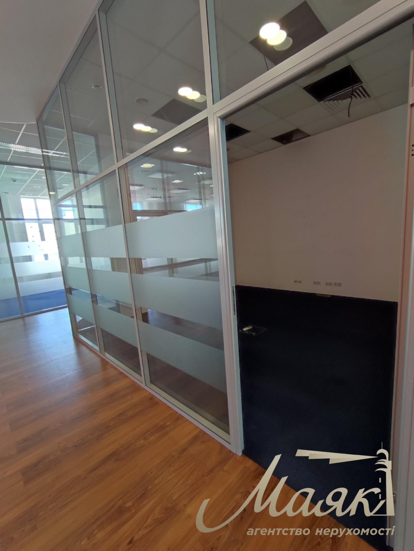 Оренда офісу 976м2 у БЦ Horizon Park