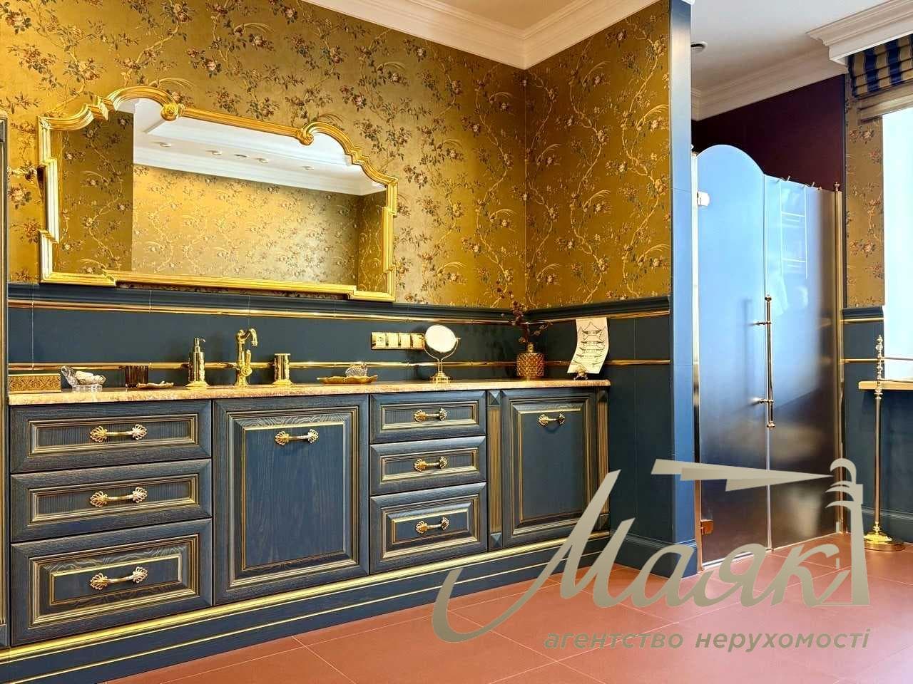 Оренда розкішного будинку площею 750 м², 10 соток землі, Голосіївський район, Київ, Чапаївка/Віта Литовська,