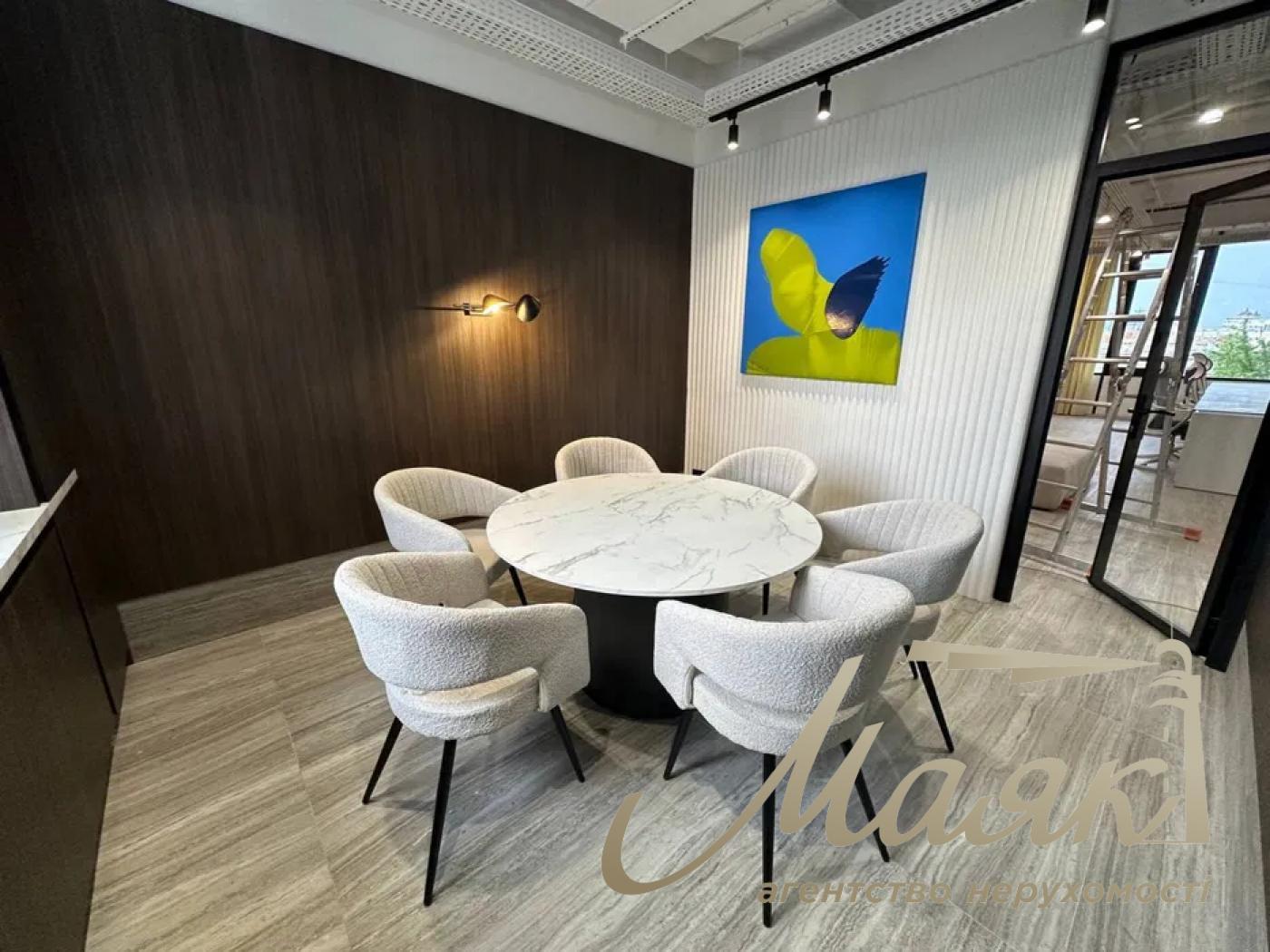 Продаж офісу ЖК Ярославів Град, вул. Бульварно-Кудрявська