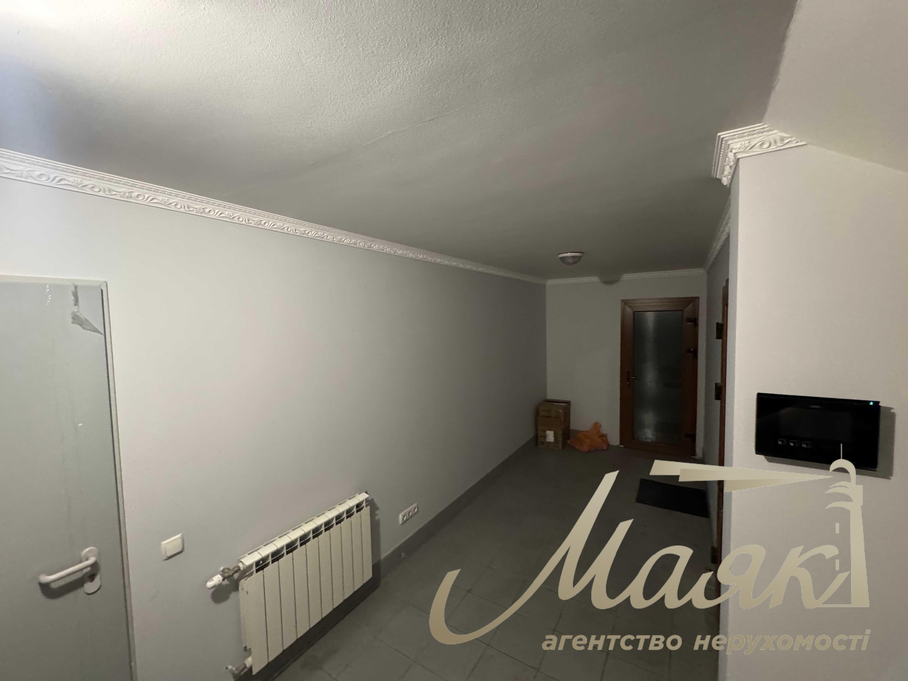 Аренда таунхауса 427 м² с видом на Ботанический сад, Печерский район