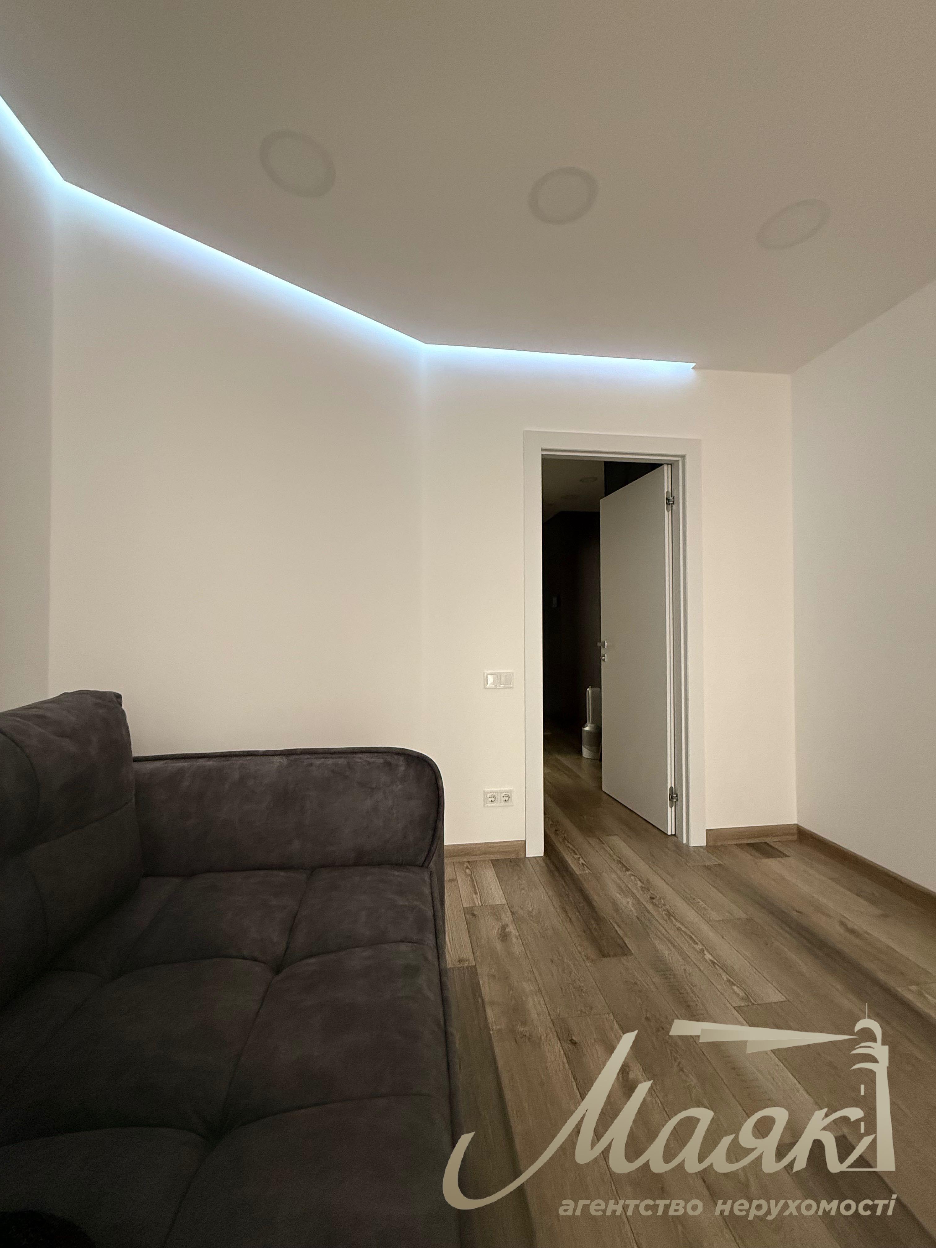 Продажа 3к. квартиры в ЖК Французкий квартал 2, ул. Маккейна, Печерский район