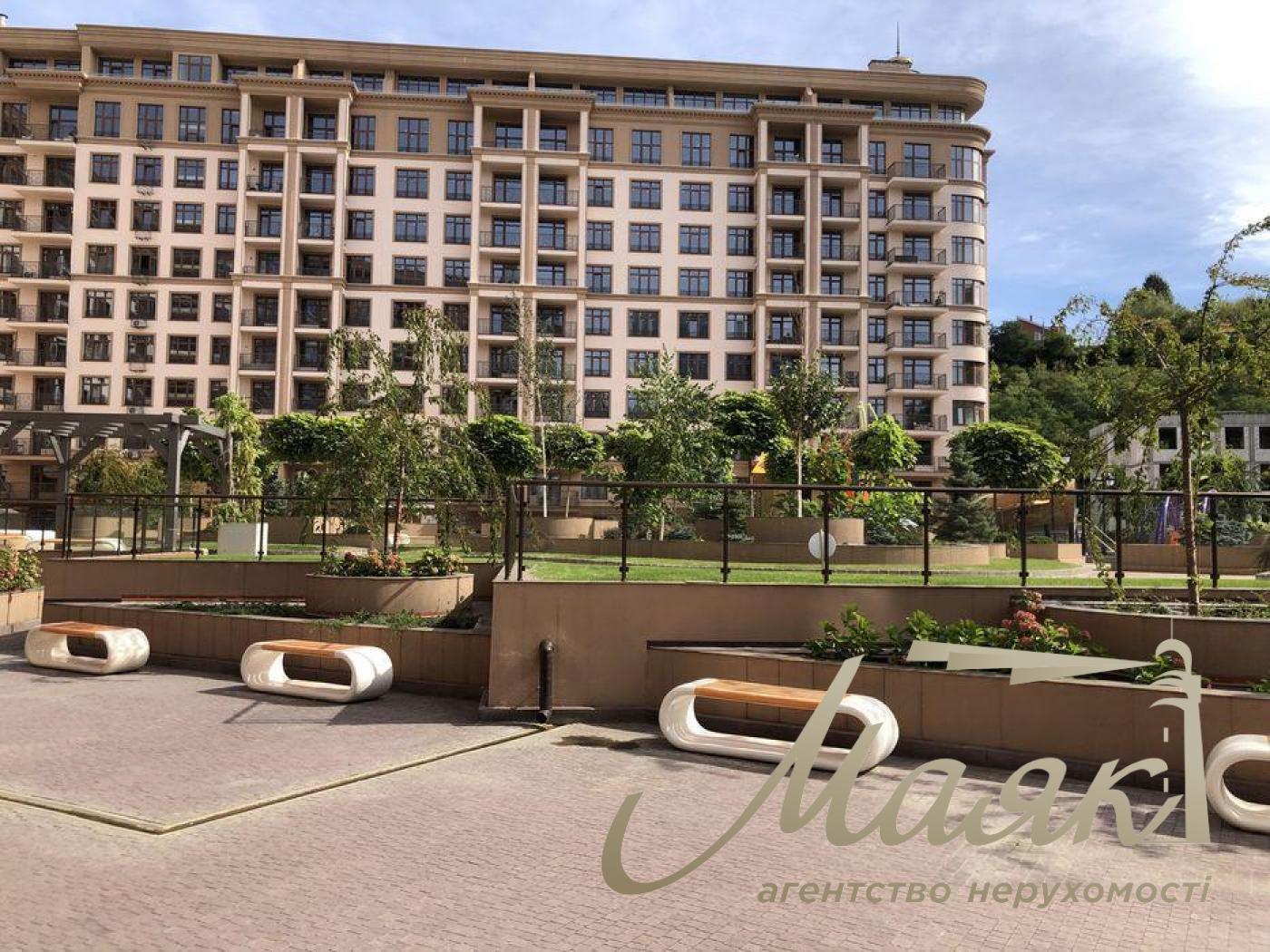 Sale of commercial premises residential complex Pechersk Plaza, Boychuka st.