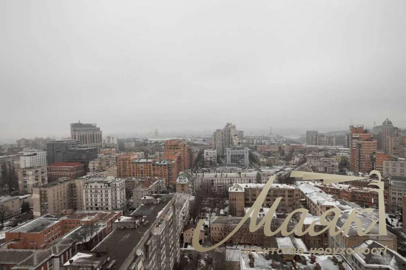 Продаж 4к-квартири 195 м2 вул. Панаса Мирного, 17 Печерський район