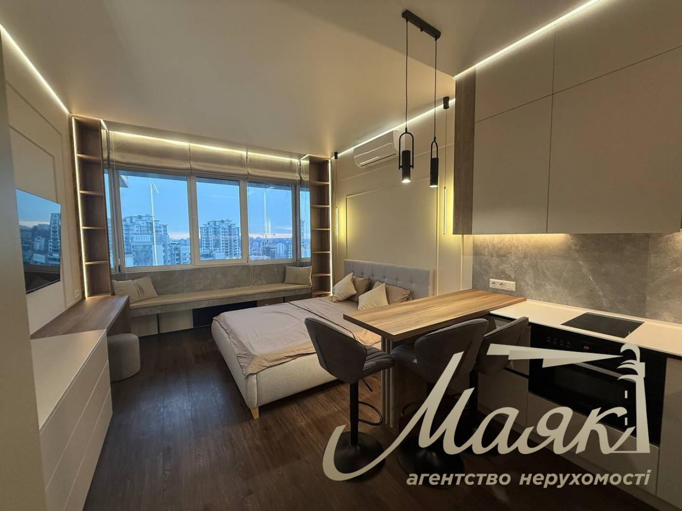 Sale of studio apartment in residential complex Delmar, Dragomirova st.