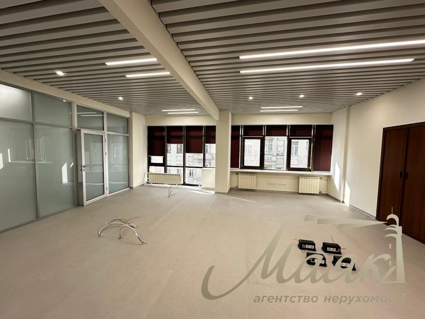 Продажа офиса 400 м², Киев