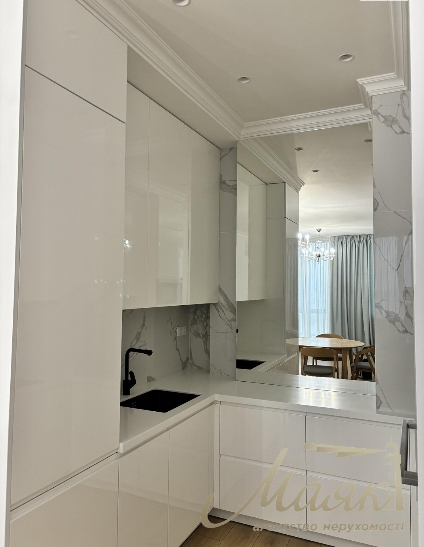 Rent 1-bedroom apartment Crystal Park Tower LCD Crystal Park Tower Ave. Beresteisky 42A, Shevchenkivskyi district