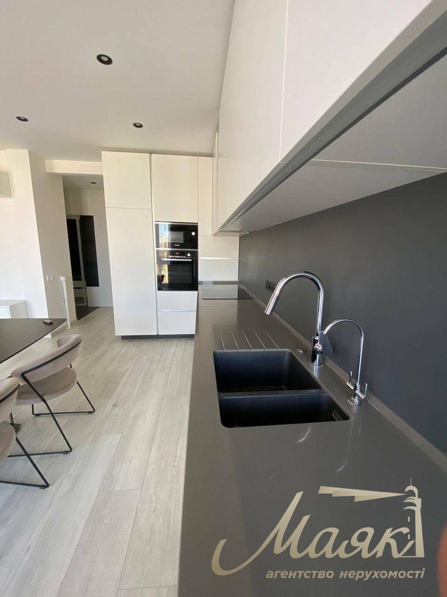 Продаж 4к квартири ЖК Комфорт Таун, вул. Регенераторна