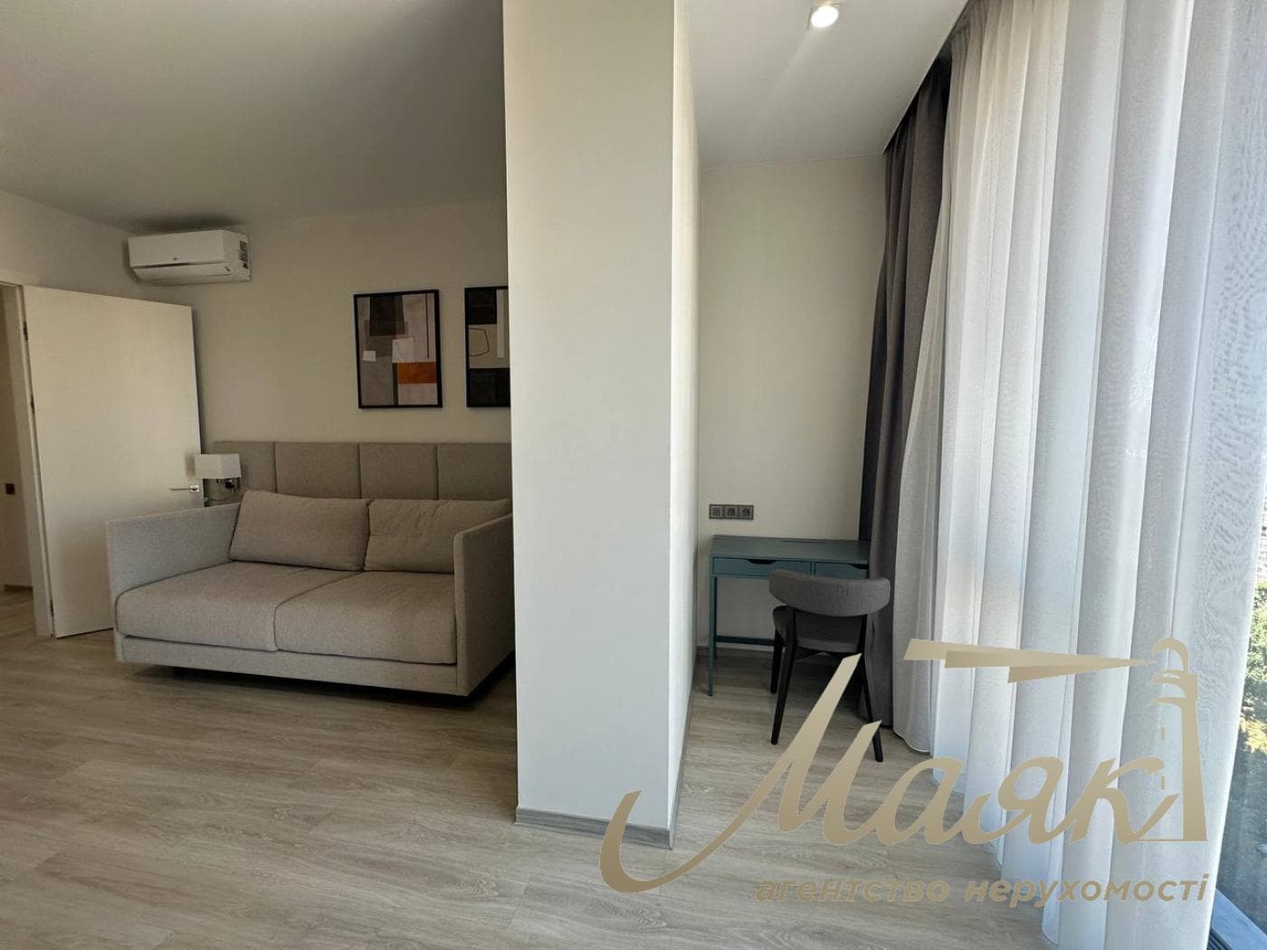 Оренда 4-кімнатної квартири у ЖК Atlantic Residences, вул. Антоновича, 118, Центр.