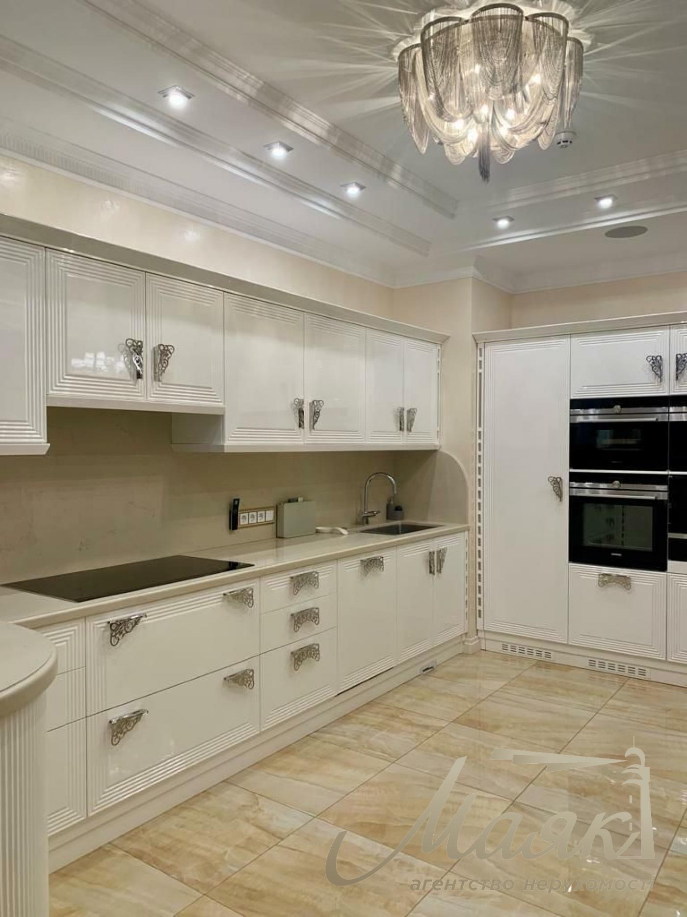 Продаж 4к квартири бульвар Лесі Українки, Печерськ