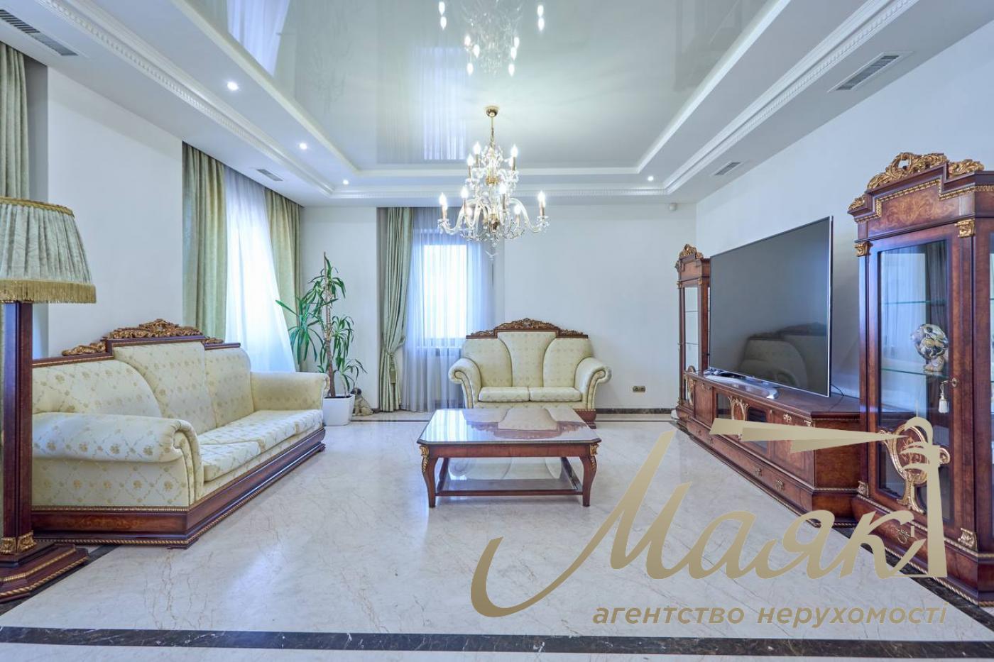 Оренда 4 кімнатної квартири, 163 м, Жилянська 30а, Голосіївський район