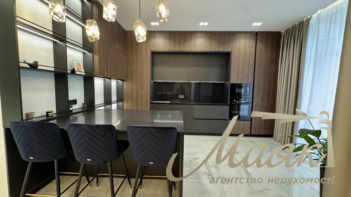 Продажа 3к квартиры 114 м2, ЖК Бульвар фонтанов, Печерск, Киев