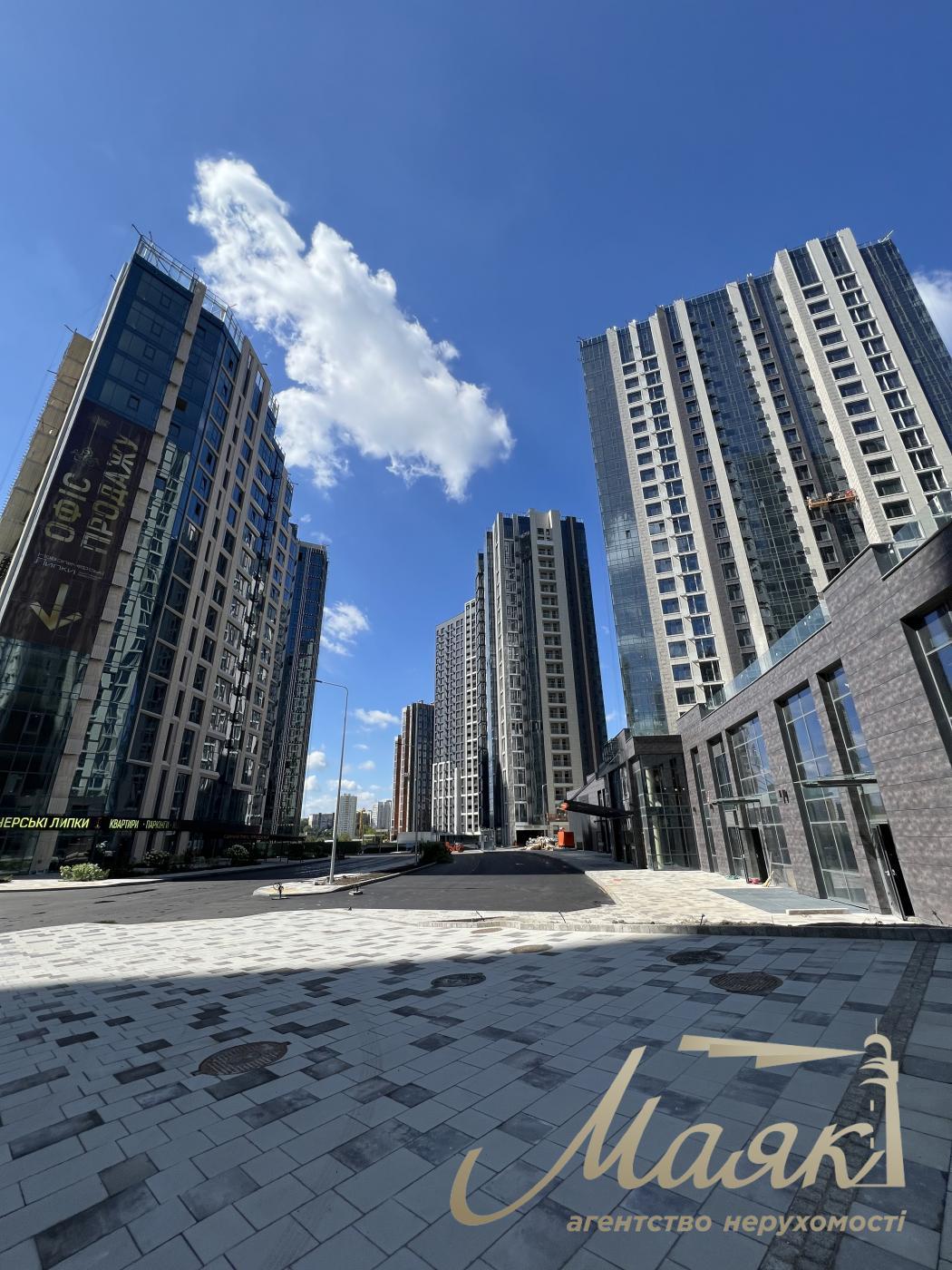 Продаж 3-х кімнатної квартири в ЖК Новопечерські Липки 7 черга