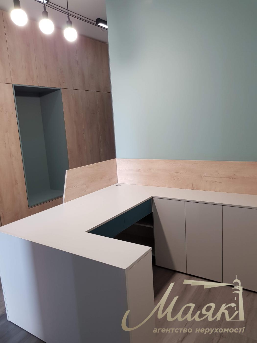 Оренда офісу 95м2 в ЖК Royal Tower вул.Саксаганського 37-К, Олімпійська.