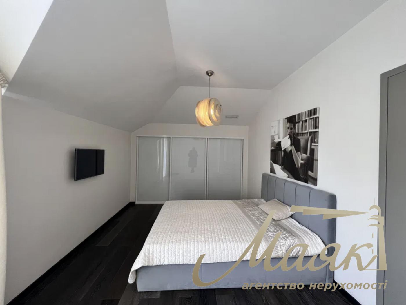 Оренда сучасного будинку Козин, Конча Заспа, з басейном