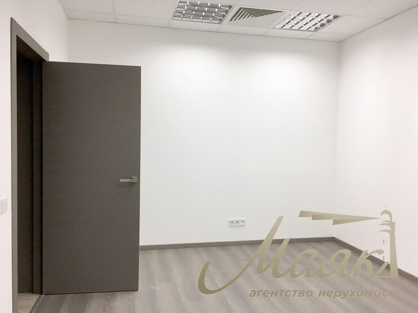 Оренда офісу 340м2 у БЦ Карнегі, вул.Кловський узвіз 7.