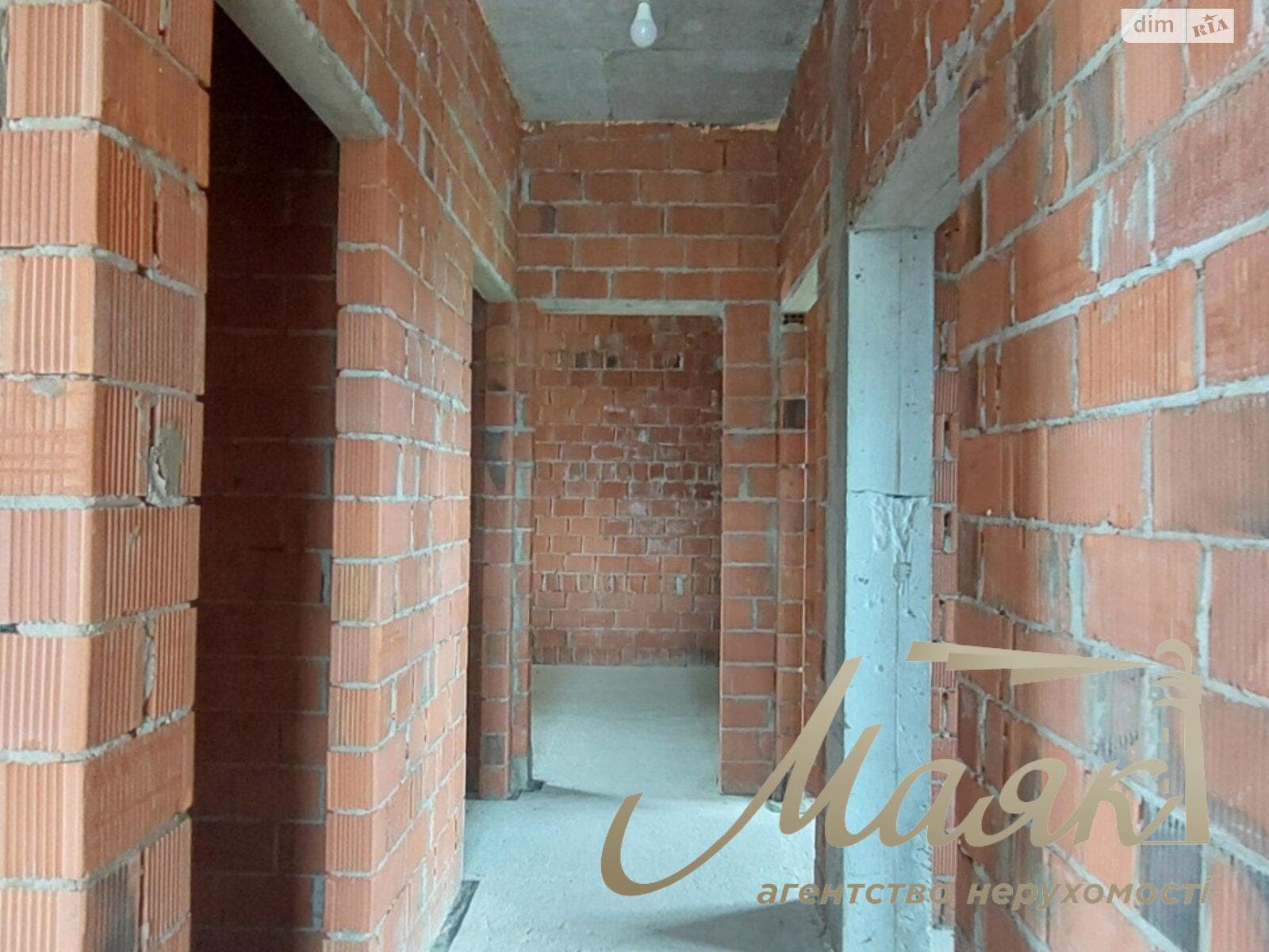 For sale 2 storey house with a plot of 5 hectares, 163 sq. m, 4 rooms, on Marshal Voroshilova St. - ID 33446966