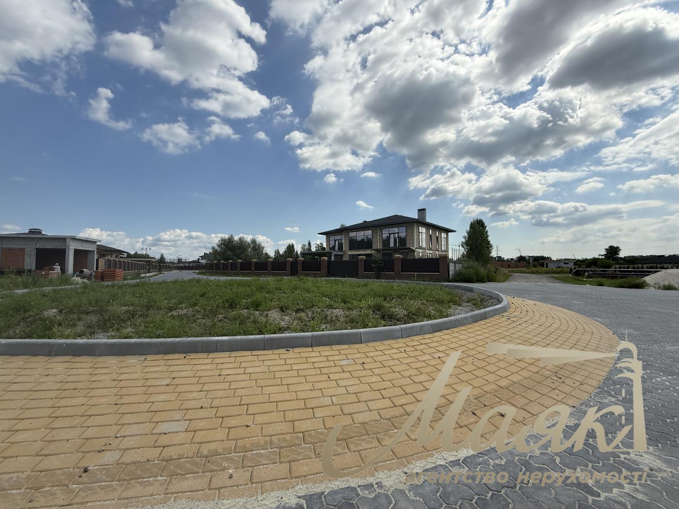 Продажа дома в КГ «Ясный Хутор» — 467 м² с. Ходосовка, терраса, балконы, панорамный вид