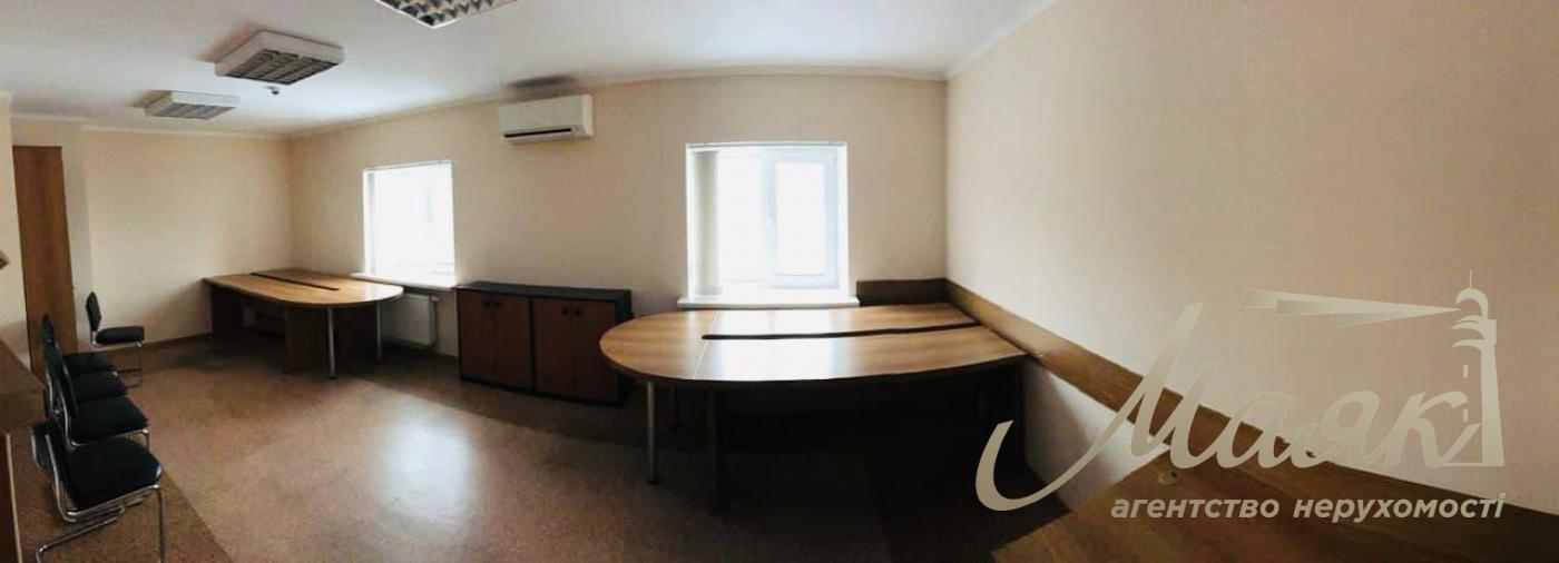 Аренда офиса 258м2 в центре Киева, ул. Антоновича.