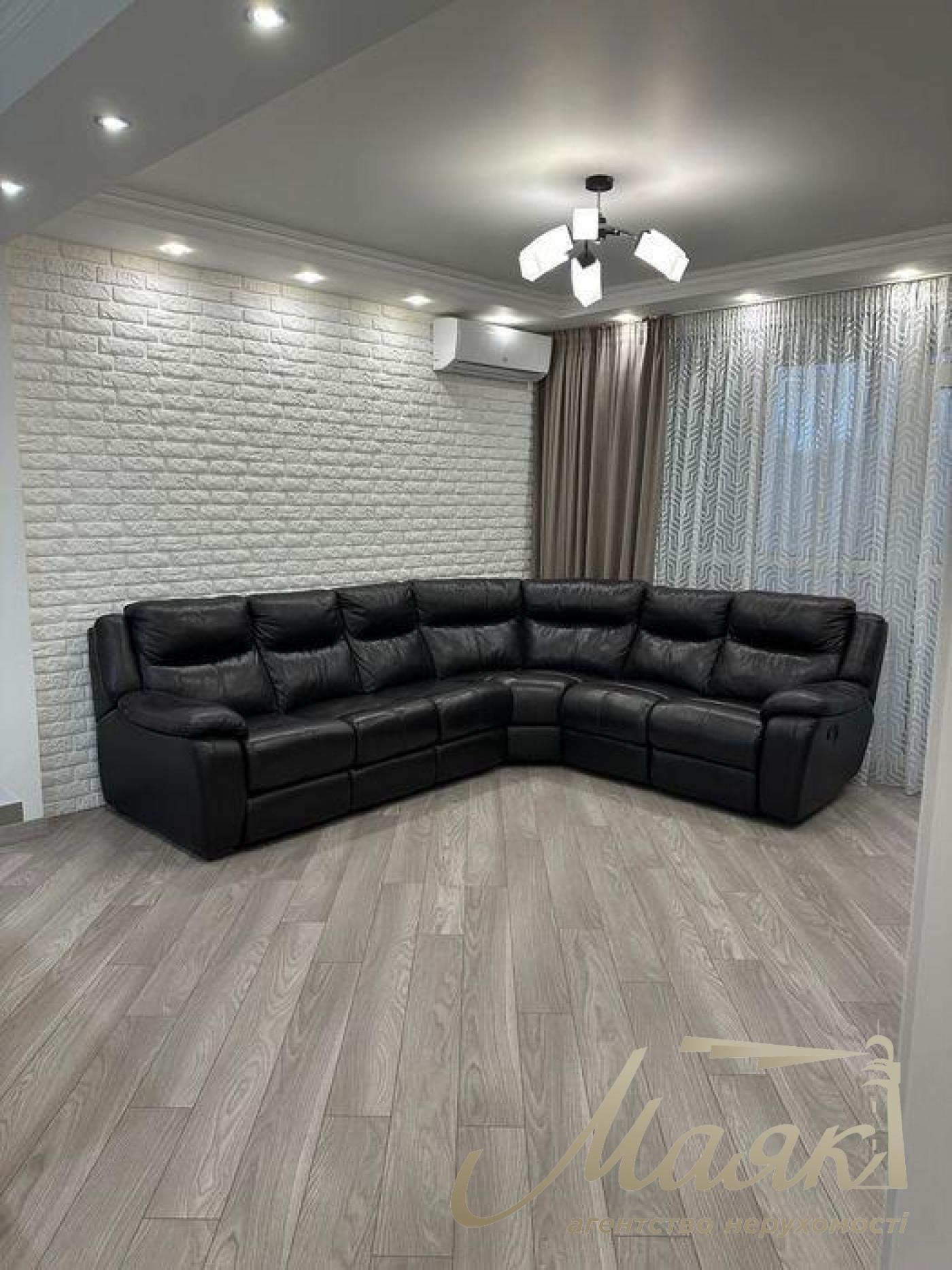 Продажа 3-к квартиры ЖК Варшавский, Подол