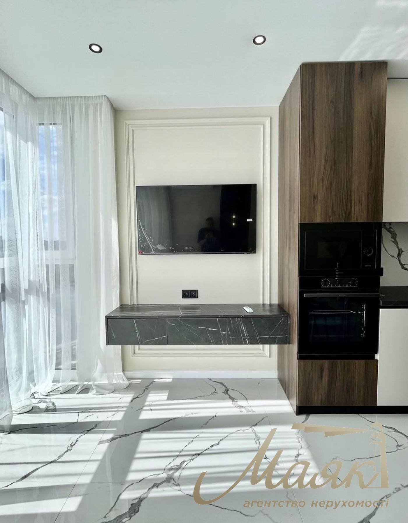 Продаж 2к квартири за переуступкою ЖК Русанівська Гавань, вул. Микільсько-Слобідська