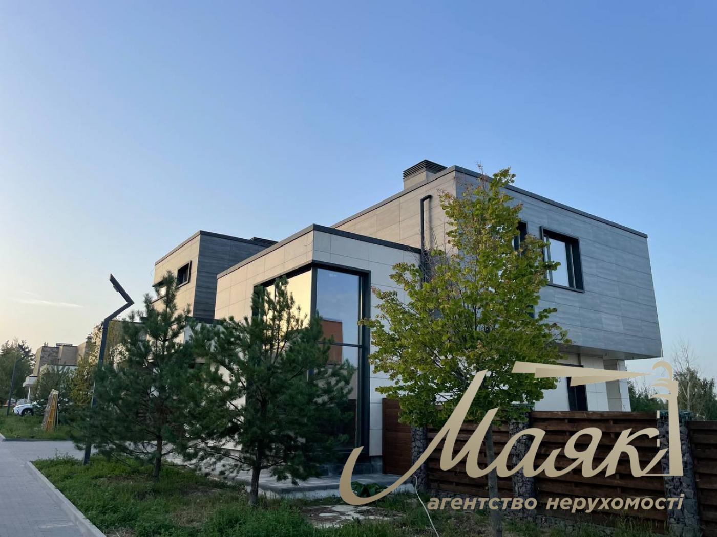 Продажа коттеджа 263 м2 в КГ Crystal Forest, Ходосовка