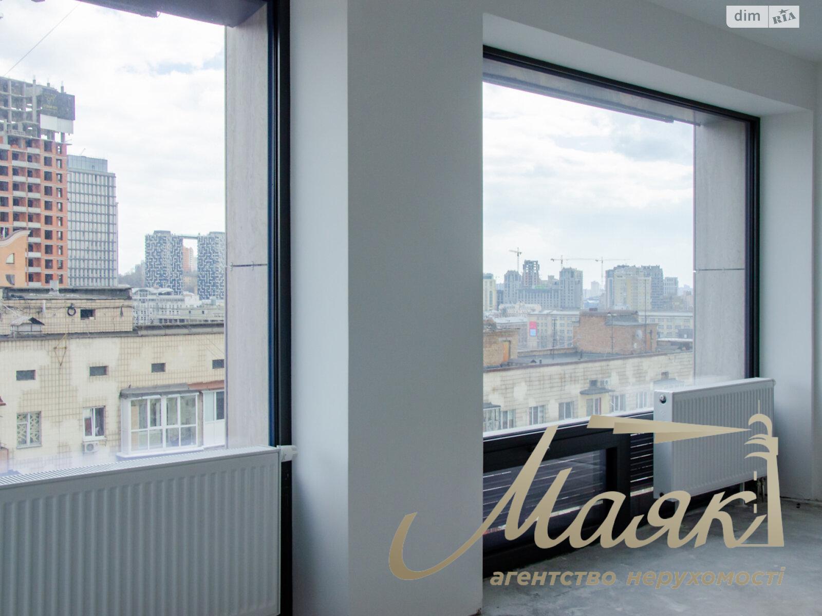 Office for rent 2109m2 on Saksaganskogo street 53/80, Center