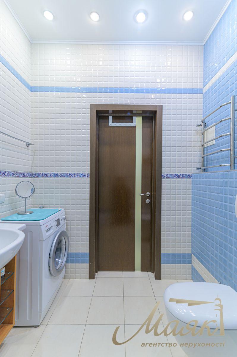 Продаж 3к квартири вул. Чорновола, Лук'янівка