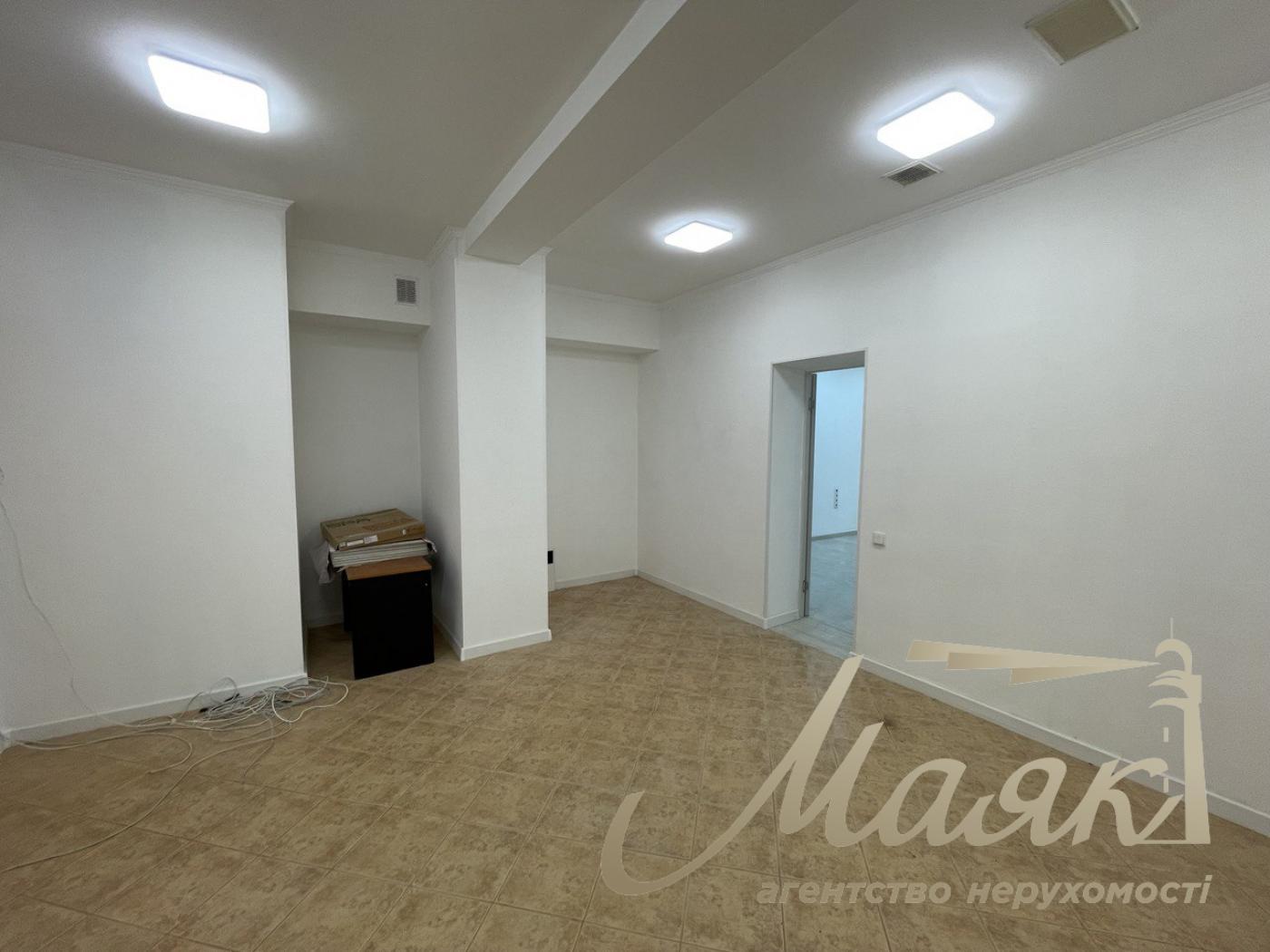 Rent of facade premises 75 sq.m, Antonovycha st. 157. Center. Kyiv